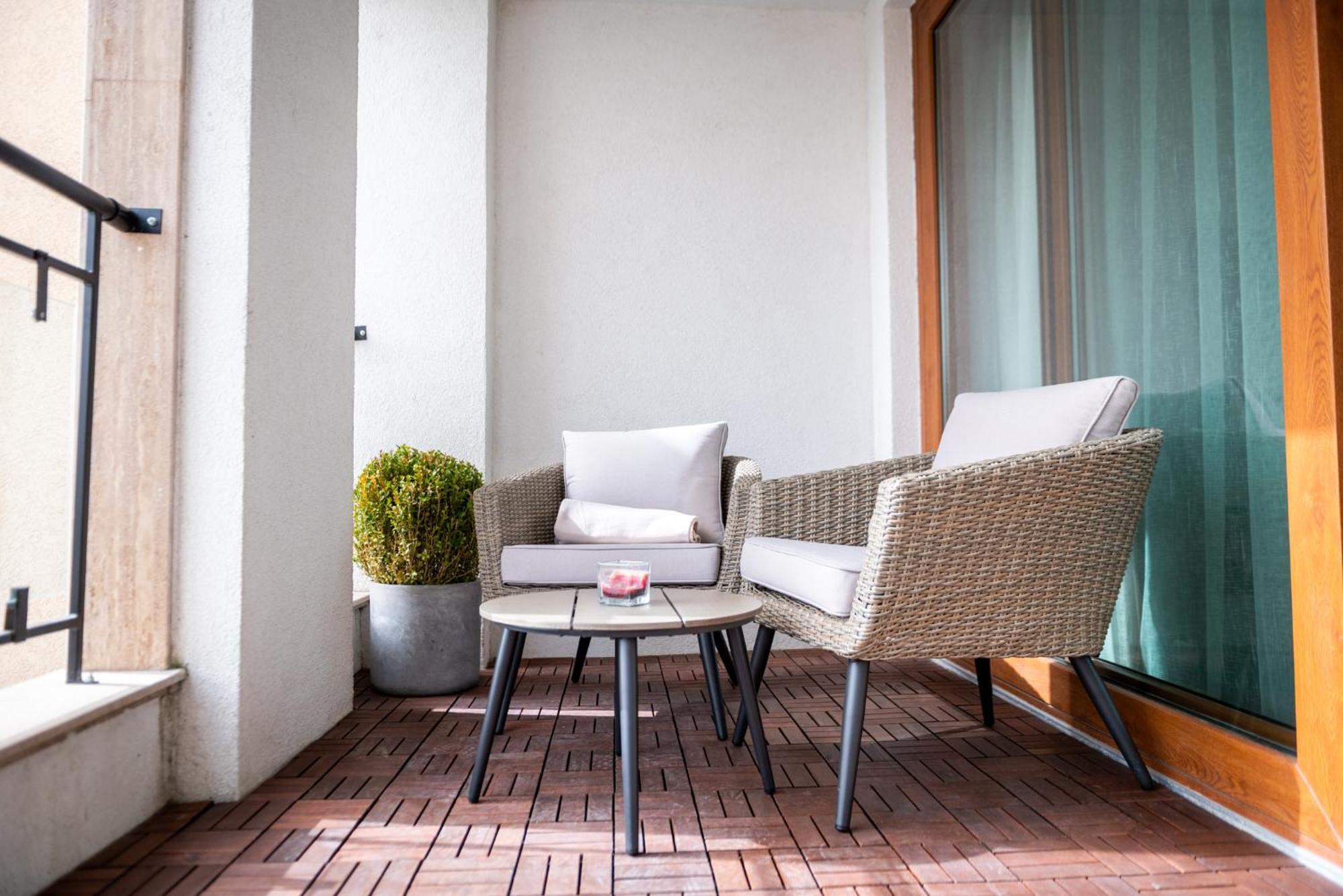 Queen'S Garden Balchik Apartment Exterior photo