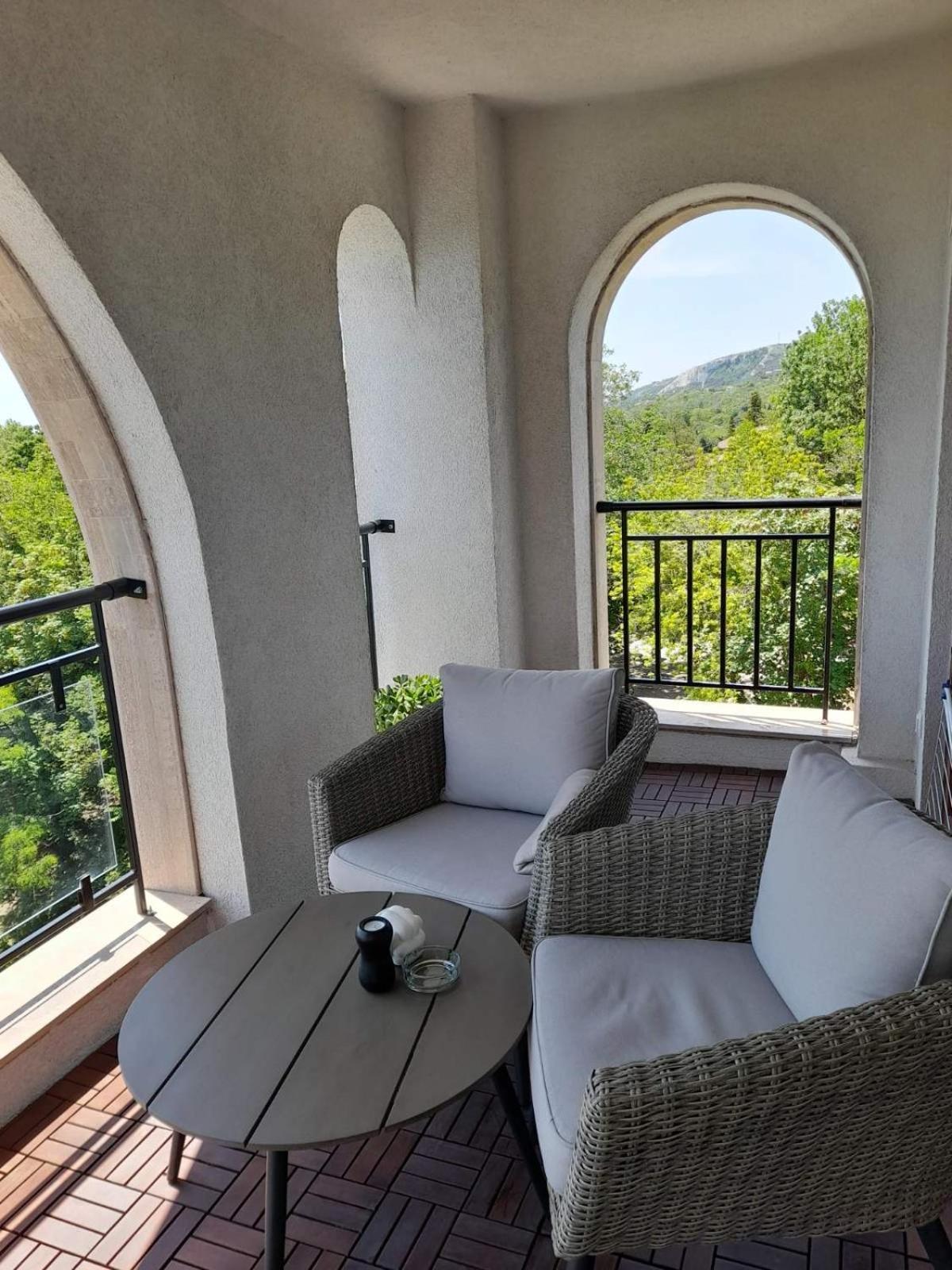 Queen'S Garden Balchik Apartment Exterior photo